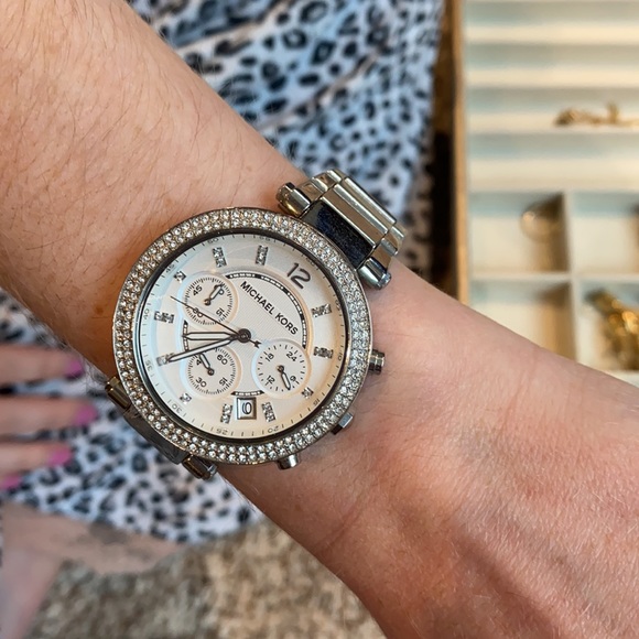 Michael Kors stainless Steele fashion watch